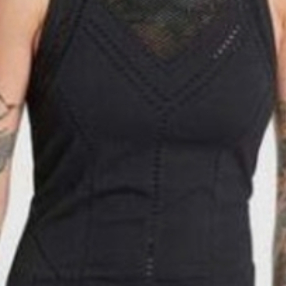 Athleta Oxygen Seamless Black Laser-Cut Mesh-Back Tank Top - Picture 4 of 10